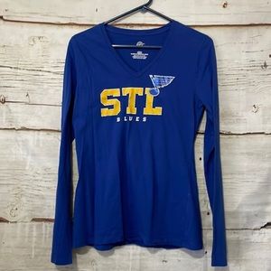 St.‎ Louis Blues Women's Long Sleeve Shirt Size Medium NHL Hockey